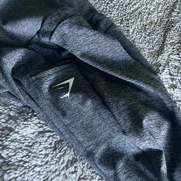 Gym shark leggings - Picture 7 of 8